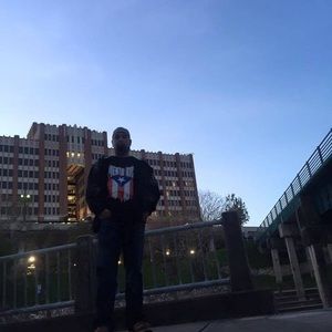 Meet your Posher, Melvin